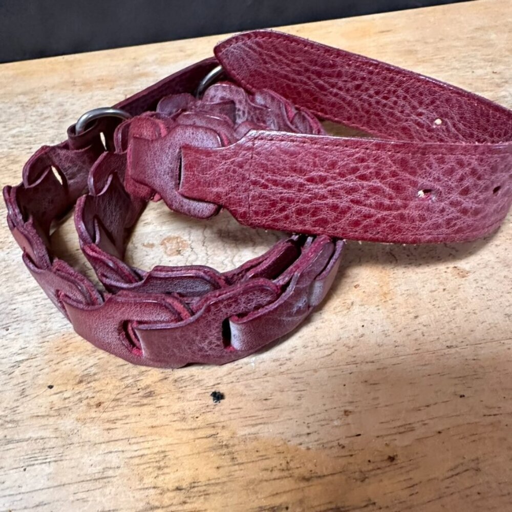 Vintage Burgundy Leather Locking Loop Belt Boho Western Maroon Size XL Retro - Picture 3 of 5